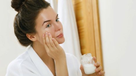 El Aceite de coco para desmaquillarte