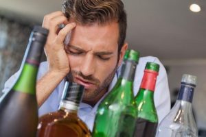 Consejos para aliviar el malestar tras beber alcohol