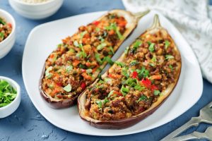 Cómo hacer berenjenas rellenas con seitan