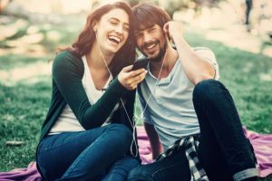 Compartir auriculares