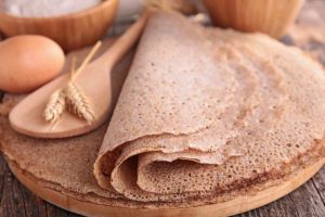 Cómo hacer crepes de trigo sarraceno