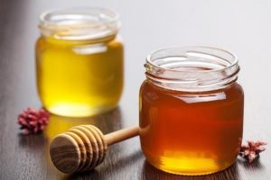 Cómo hacer jarabes caseros para aliviar la tos