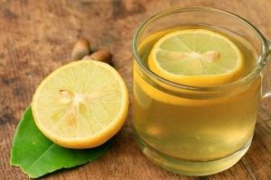 Beneficios del zumo o jugo de limón: lleno de propiedades naturales
