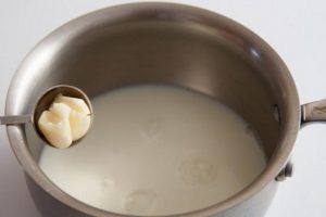 Propiedades de la leche de ajo