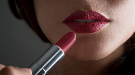 Formas de maquillarse los labios