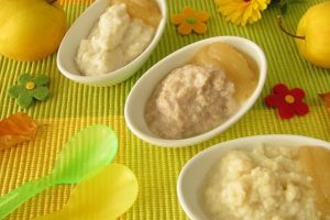 Aprende a hacer 3 papillas de frutas para bebés de 4 a 6 meses