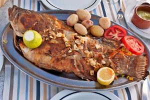 Receta de pescado hervido con mojo
