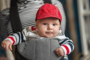La importancia de usar portabebés ergonómicos