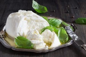 Receta de queso vegano de anacardos fermentado con rejuvelac