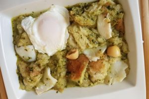 receta-sopa-bacalao-cilantro