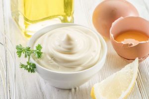 Consejos para recuperar mayonesa cortada