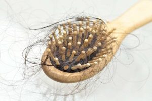 Remedios naturales contra la caída del cabello