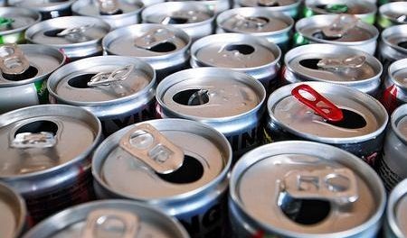 Principales riesgos de las bebidas energizantes