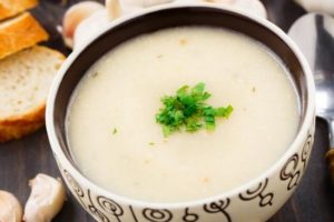 sopa-ajo-pimenton